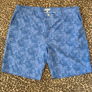 Peter Millar Shorts Mens SZ 42 Camo Blue Flat Front Casual Outdoors/golf shorts